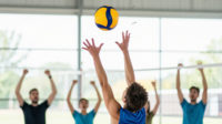 Manfaat-Bermain-Voli-Untuk-Meningkatkan-Kemampuan-Melompat-Dan-Kekuatan-Otot-Tangan-Anda